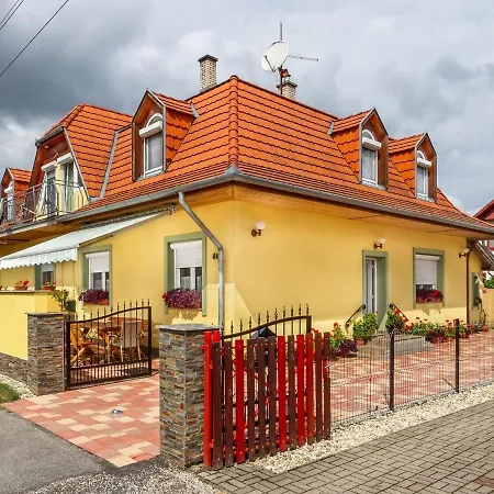 別荘 Colore By Interhome Balatonmáriafürdő