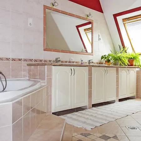 بيت للعطل Colore By Interhome